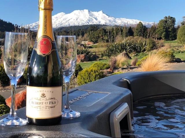 Heavenly Spa Views - Ohakune Holiday Home Exteriör bild